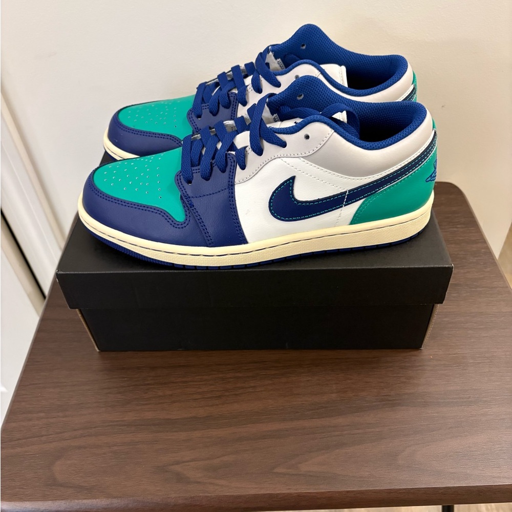 Nike Air Jordan 1 Low Teal and Navy Sneakers - Picture 4 of 7